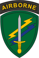 Армия США, нарукавный знак (нашивка) командования по связи с гражданской администрацией и населением и психологическим операциям