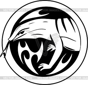 Round lizard tattoo - vector image