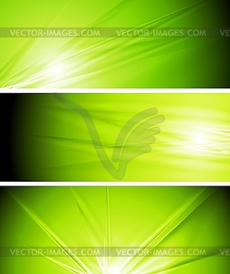 Светло-зеленые знамена летом - векторный клипарт / векторное изображение