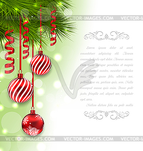 Рождественская открытка с еловыми ветками и стеклянные шарики - векторная графика
