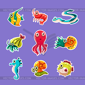 Many species of fish and marine animal life - vector clipart