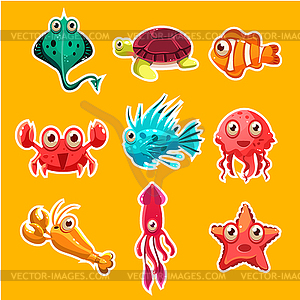 Many species of fish and marine animal life - vector clip art