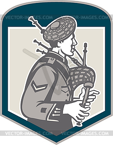 Scotsman Bagpiper Playing Bagpipes Crest Retro - vector clipart