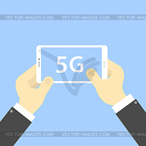 Смартфон в руке с подключением к Интернету 5G - клипарт