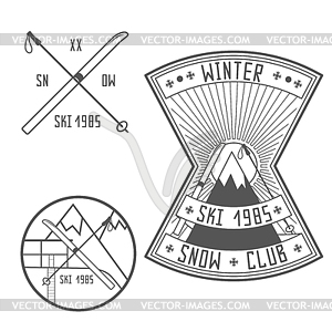 Набор ретро горнолыжных эмблем, значков и элементов дизайна - векторный эскиз