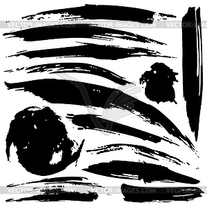 Набор черных пятен черных гранж - - иллюстрация в векторе
