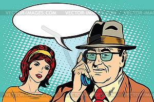Женщина и мужчина разговаривает по телефону - векторизованный клипарт