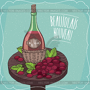 Натюрморт с красным вином и виноградом - иллюстрация в векторе