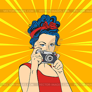 Pop art beautiful young woman. Retro Styl - vector image